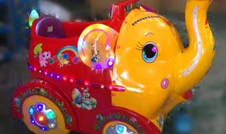 儿童投币摇摆车价格