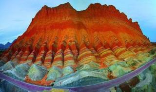 张掖丹霞旅游线路